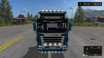 Scania R730 с крюковым погрузчиком для Farming Simulator 2017