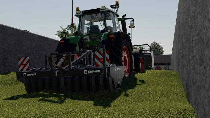 Уплотнитель силоса SAPHIR SW30 V1.0.0.0 для Farming Simulator 2019